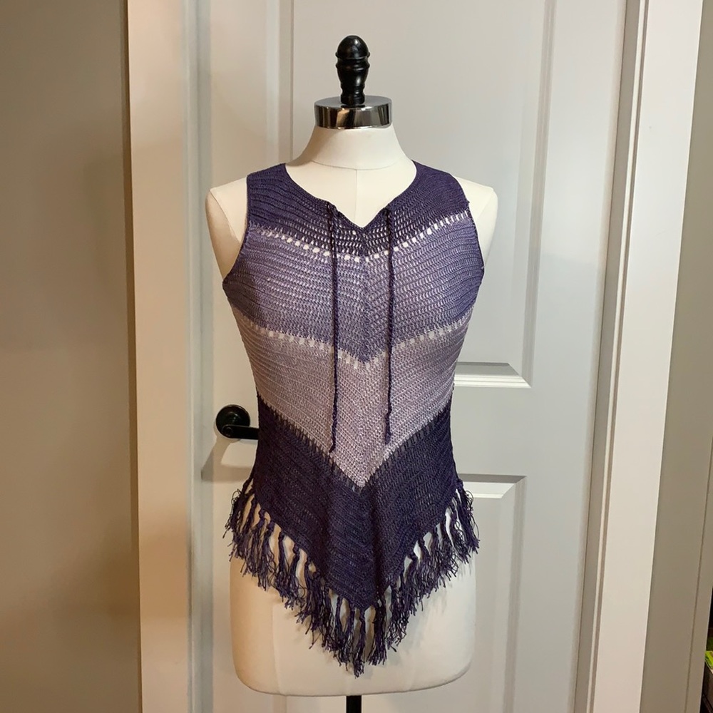 Sleeveless crochet like women’s tank
